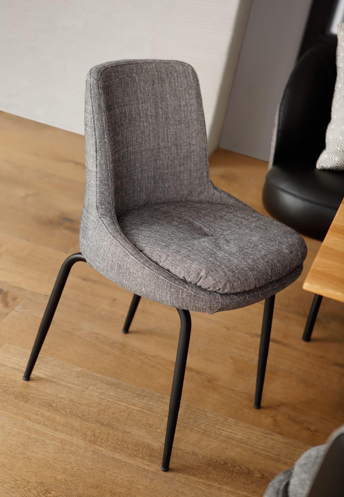 EASY - Chair concept